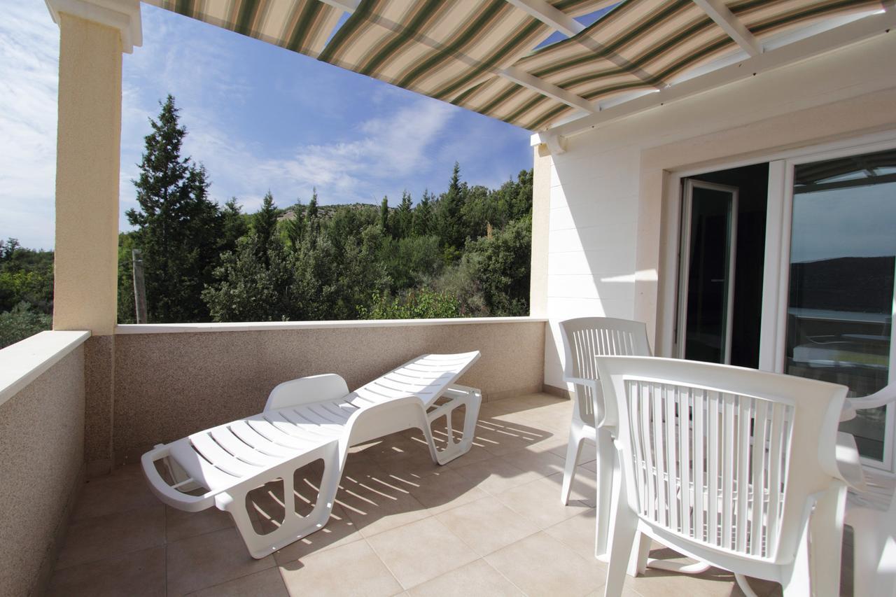 Apartments Barbara Slano Εξωτερικό φωτογραφία